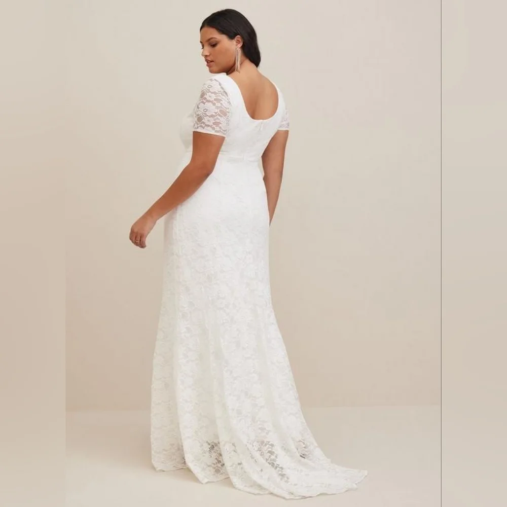 Torrid NWT Lace Wedding Dress - Picture 2 of 11